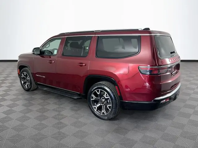 2024 Jeep Wagoneer - $38,900