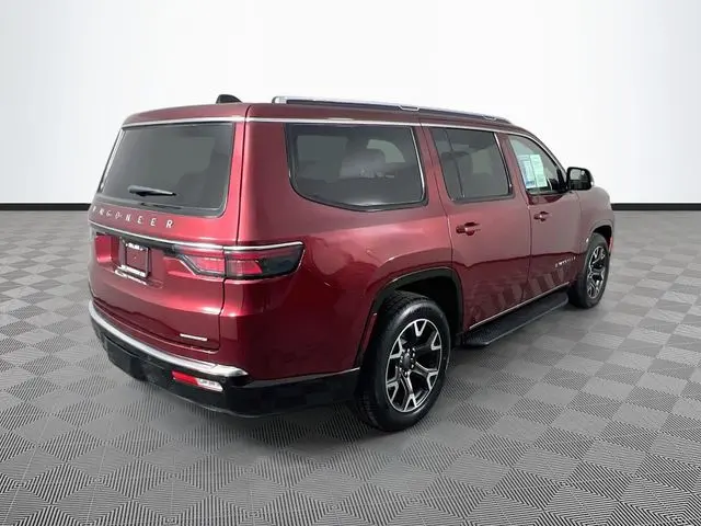 2024 Jeep Wagoneer - $38,900