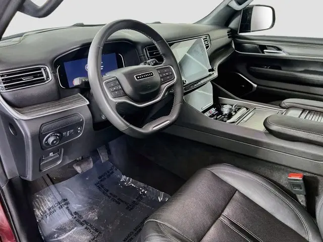 2024 Jeep Wagoneer - $38,900