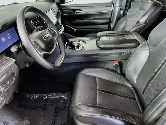 2024 Jeep Wagoneer - $38,900