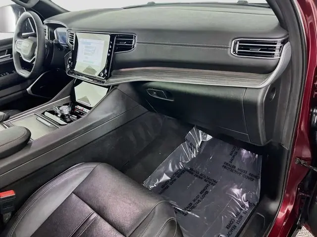 2024 Jeep Wagoneer - $38,900