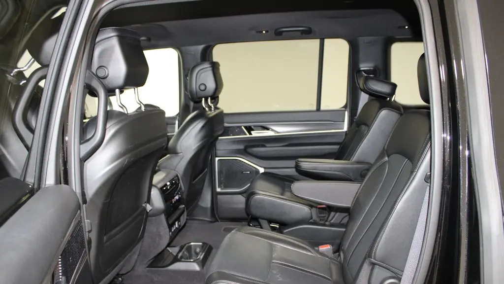 2024 Jeep Wagoneer Series III