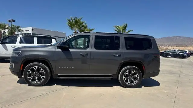 2023 Jeep Wagoneer Series III