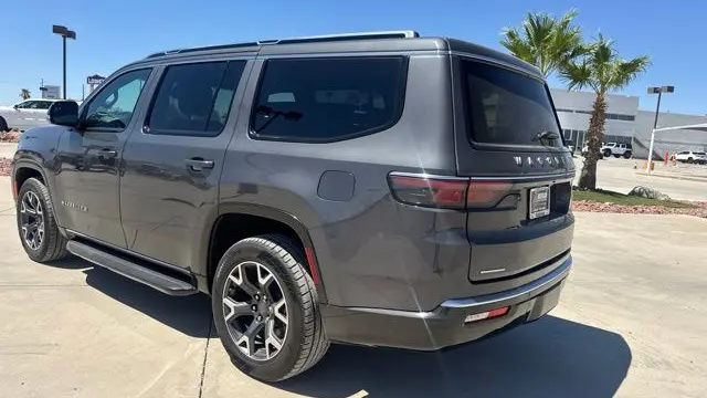 2023 Jeep Wagoneer Series III