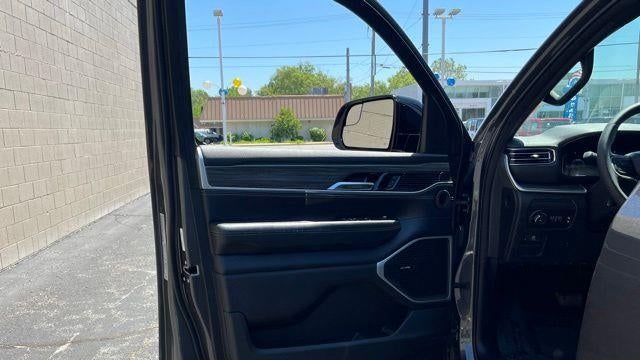2023 Jeep Wagoneer Series III