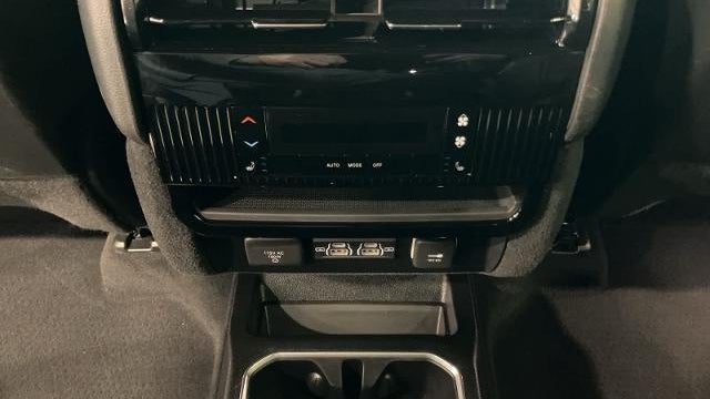 2024 Jeep Wagoneer Series III