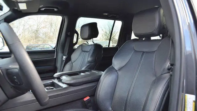 2024 Jeep Wagoneer Series III