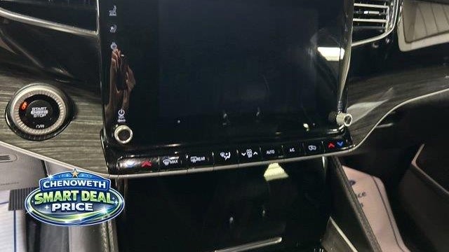 2022 Jeep Wagoneer Series III Carbide