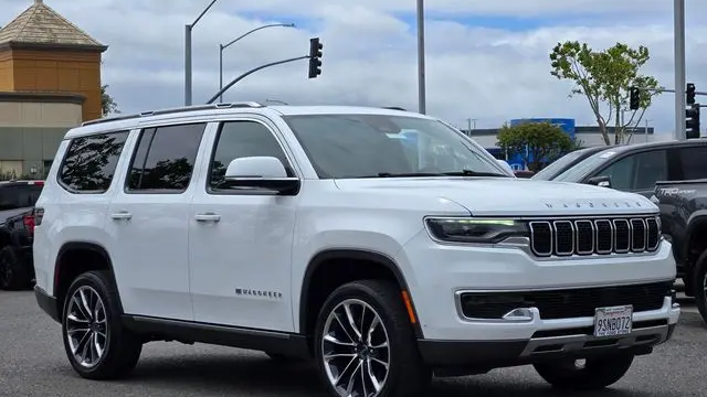 2022 Jeep Wagoneer Series III Carbide