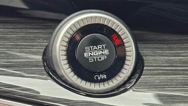 2022 Jeep Wagoneer Series III Carbide