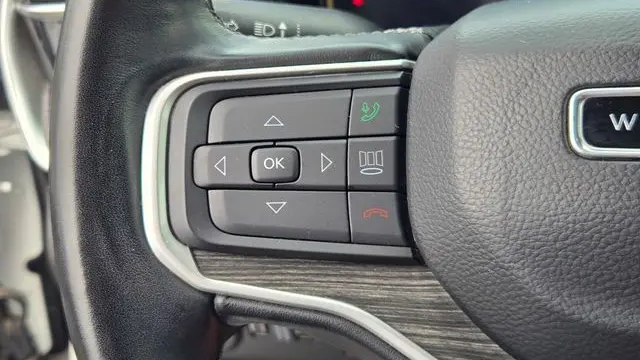 2022 Jeep Wagoneer Series III Carbide