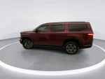 2022 Wagoneer Thumbnail 4