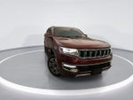 2022 Wagoneer Thumbnail 8