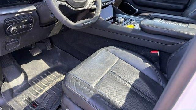 2022 Jeep Wagoneer Series III Carbide