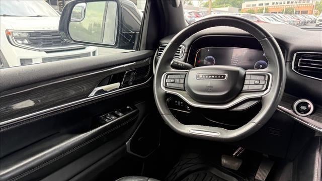 2022 Jeep Wagoneer Series III Carbide