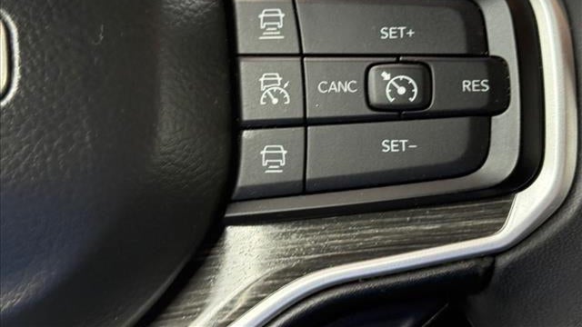 2022 Jeep Wagoneer Series III Carbide