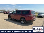 2022 Wagoneer Thumbnail 2