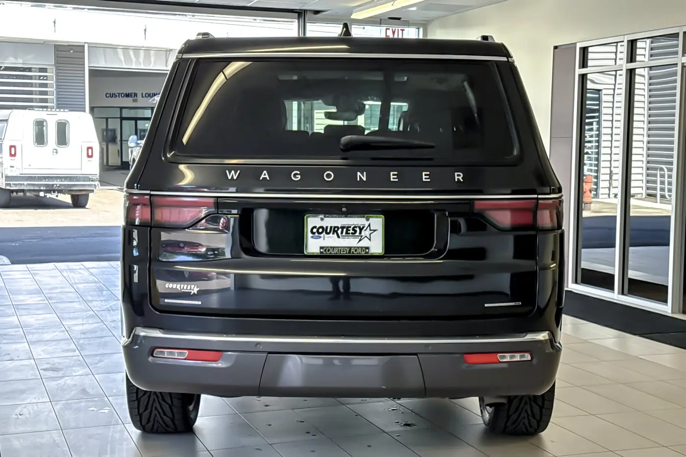2022 Jeep Wagoneer - $31,471