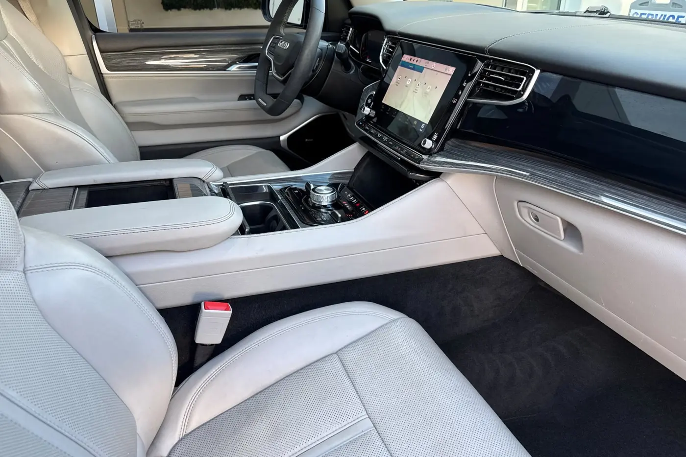 2022 Jeep Wagoneer - $31,471