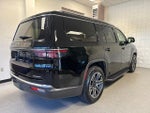 2022 Wagoneer Thumbnail 23