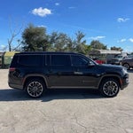 2022 Wagoneer Thumbnail 3