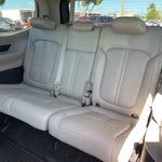 2022 Wagoneer Thumbnail 16