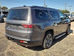 2022 Wagoneer Thumbnail 3