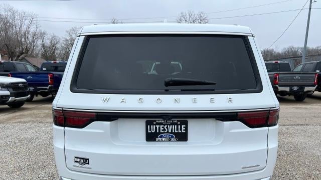 2022 Jeep Wagoneer Series III Carbide