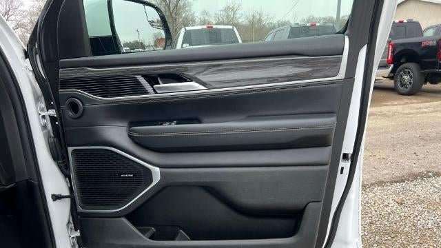 2022 Jeep Wagoneer Series III Carbide