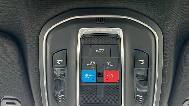2022 Jeep Wagoneer Series III Carbide
