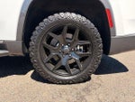 2022 Wagoneer Thumbnail 6