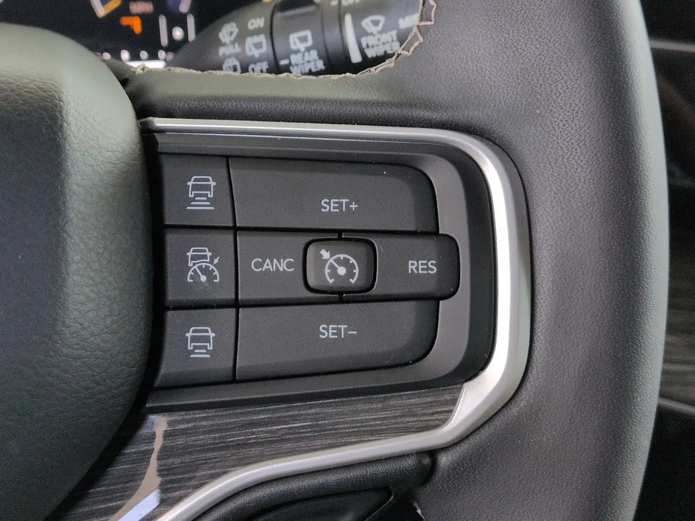2022 Jeep Wagoneer - $35,599