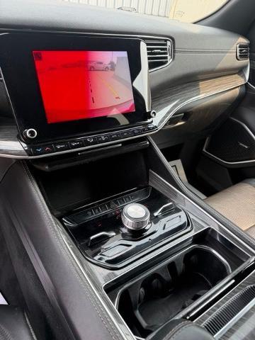 2022 Jeep Wagoneer - $34,888