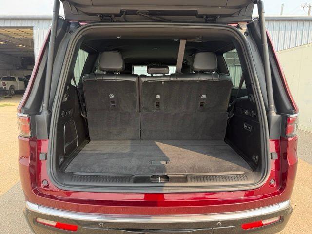 2022 Jeep Wagoneer - $34,888
