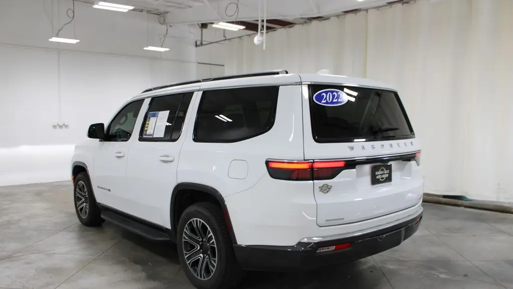 2022 Jeep Wagoneer Series III Carbide