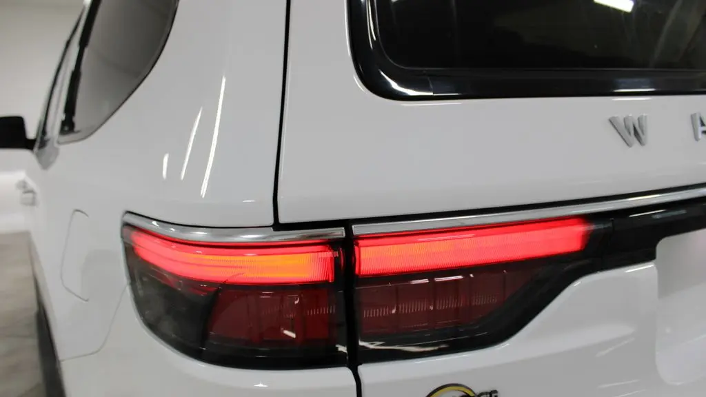 2022 Jeep Wagoneer Series III Carbide