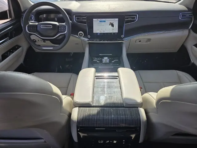 2022 Jeep Wagoneer - $29,979