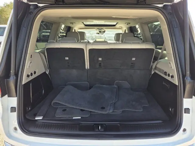 2022 Jeep Wagoneer - $29,979