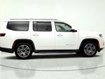 2022 Wagoneer Thumbnail 4