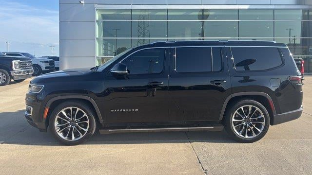 2022 Jeep Wagoneer Series III Carbide