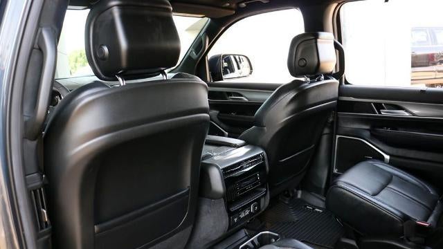 2022 Jeep Wagoneer Series III Carbide