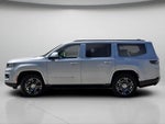2022 Grand Wagoneer Thumbnail 17