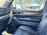 2022 Grand Wagoneer Thumbnail 23