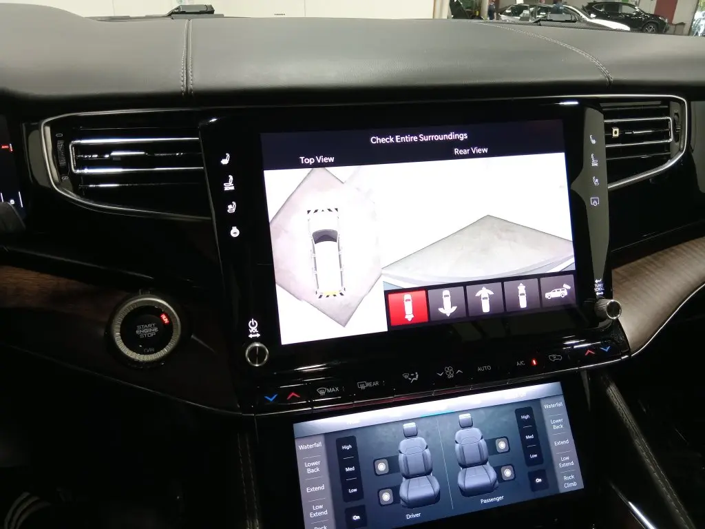 2022 Jeep Grand Wagoneer - $37,497