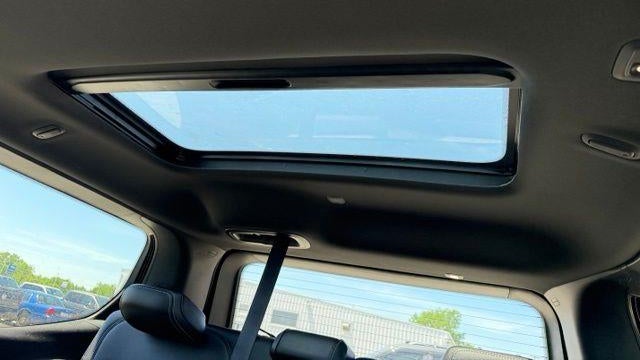2023 Jeep Grand Wagoneer Base
