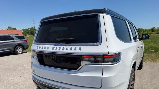 2023 Jeep Grand Wagoneer Base