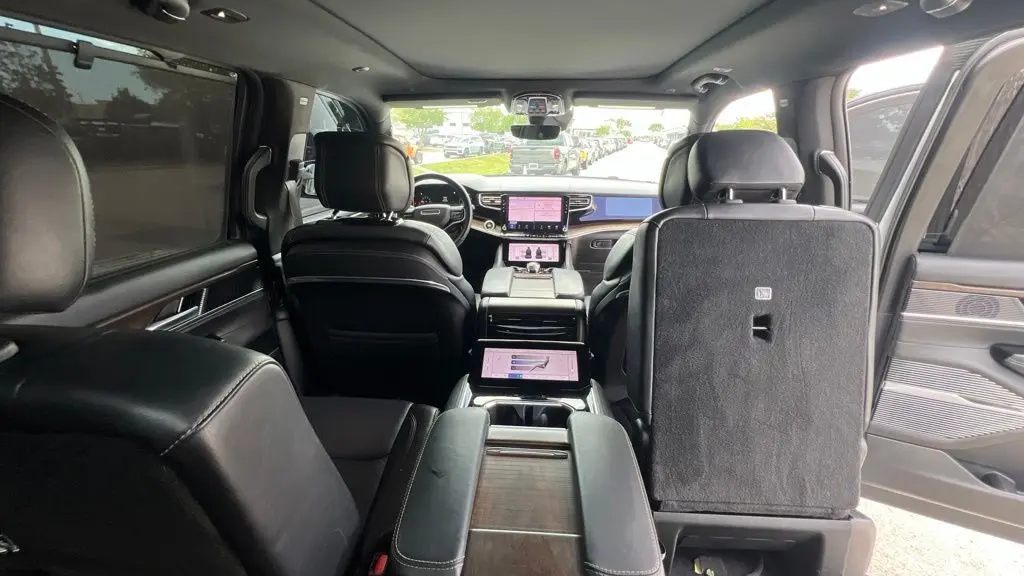 2022 Jeep Grand Wagoneer Series I