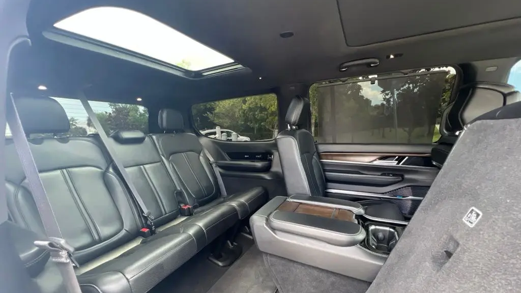 2022 Jeep Grand Wagoneer Series I
