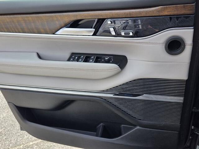 2022 Jeep Grand Wagoneer - $47,594