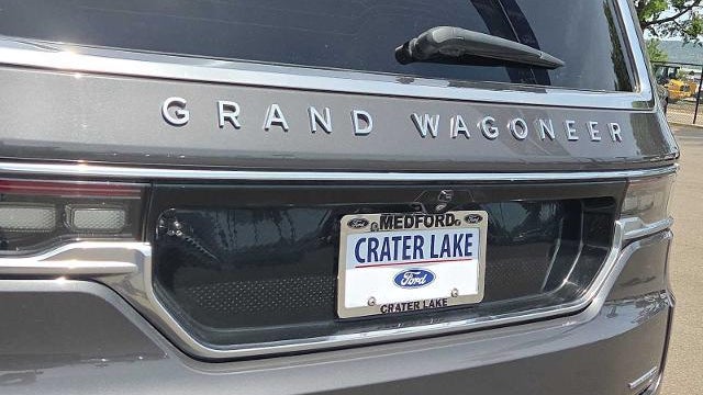 2022 Jeep Grand Wagoneer Series I